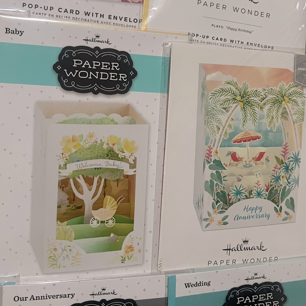 🤍New Hallmark Paper Wonder Pop-Up Card Bundle🤍 - Picture 4 of 11
